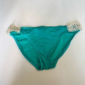 Kenneth Cole Reaction Vibrant Teal swim bottoms